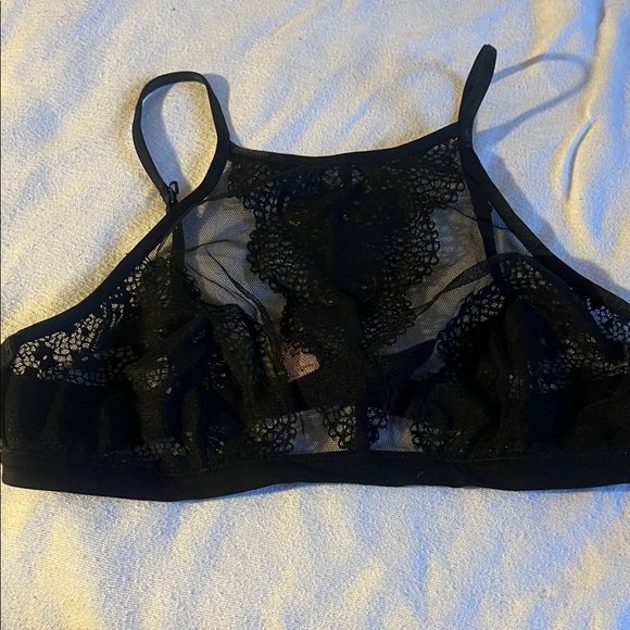 Bralette Victoria's Secret Dentelle Blanche - Taille M, Bonnet B, Occasion Très Bon état